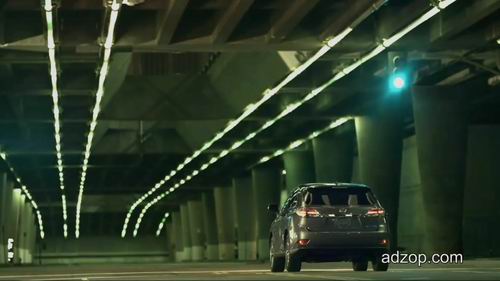 Lexus RXF SPORTTurning the Page